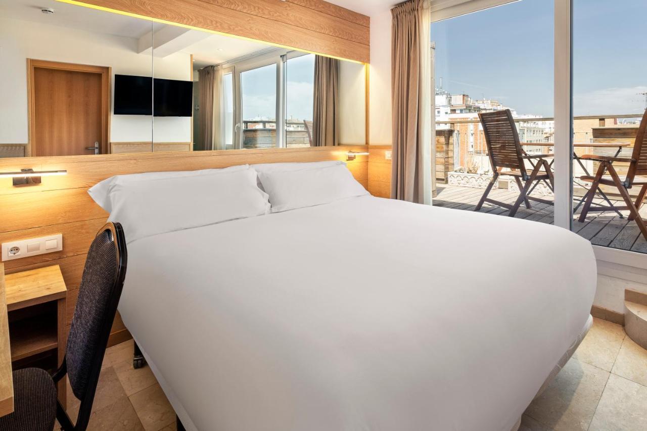 B&B Hotel Tarragona Centro Urbis Exterior photo
